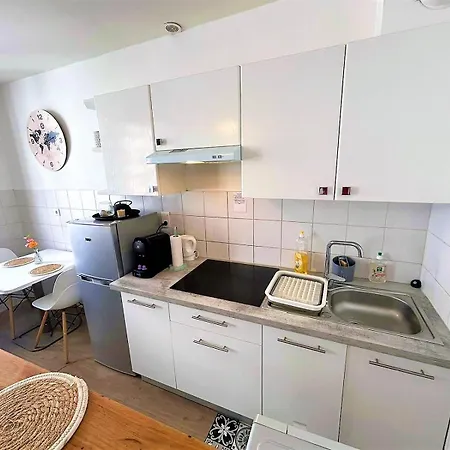 Lägenhet A 150 M De La Cathedrale